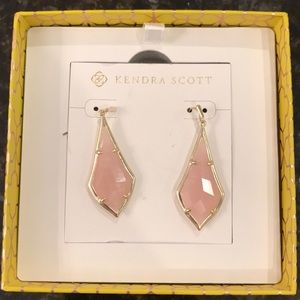 Kendra Scott Olivia gold and pink earrings